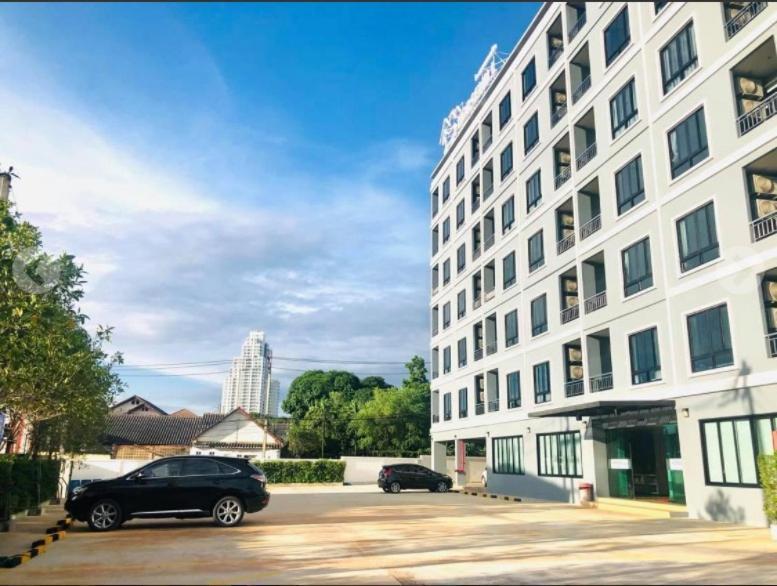 Horsehill Hotel Sriracha Si Racha Exterior foto